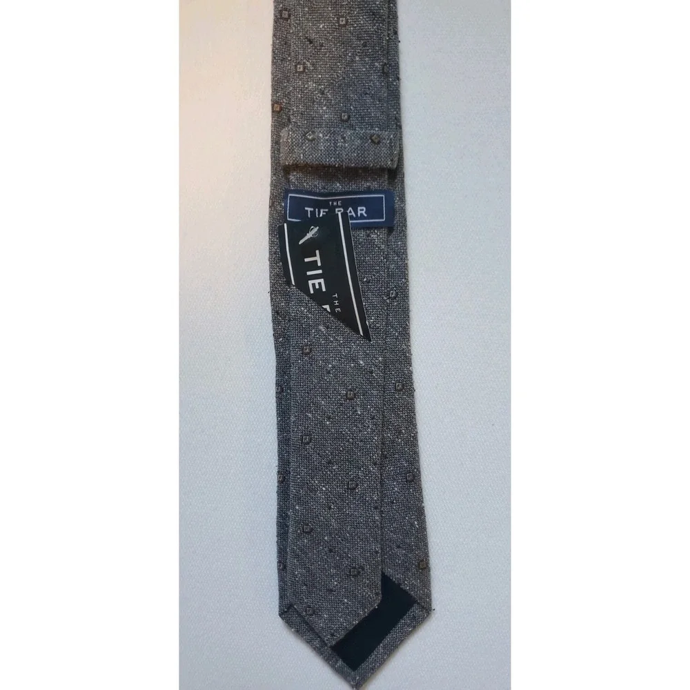 NWT The Tie Bar Gray Textured Geometric Speckled 100% Silk Necktie